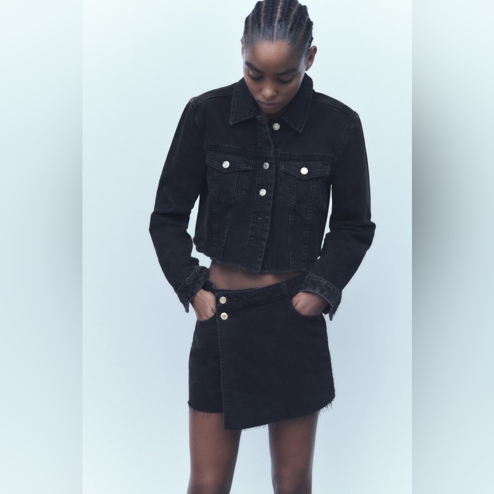 Zara Black Mini Skort
